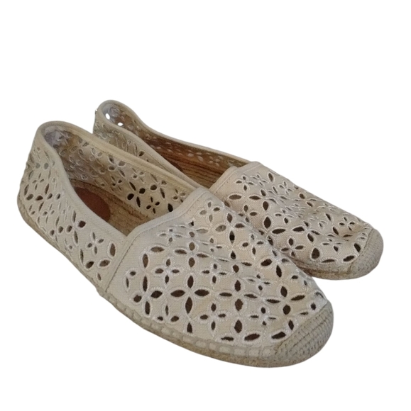 Michael Kors Cream Cut Out Espadrille Flats Size 8.5-9 - Picture 11 of 11